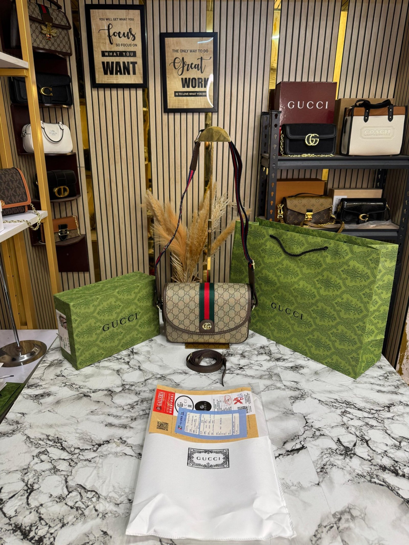 GUCCI GG OPHIDIA PREMIUM SHOULDER BAG WITH OG BOX AND CARRY BAG ✅🤩