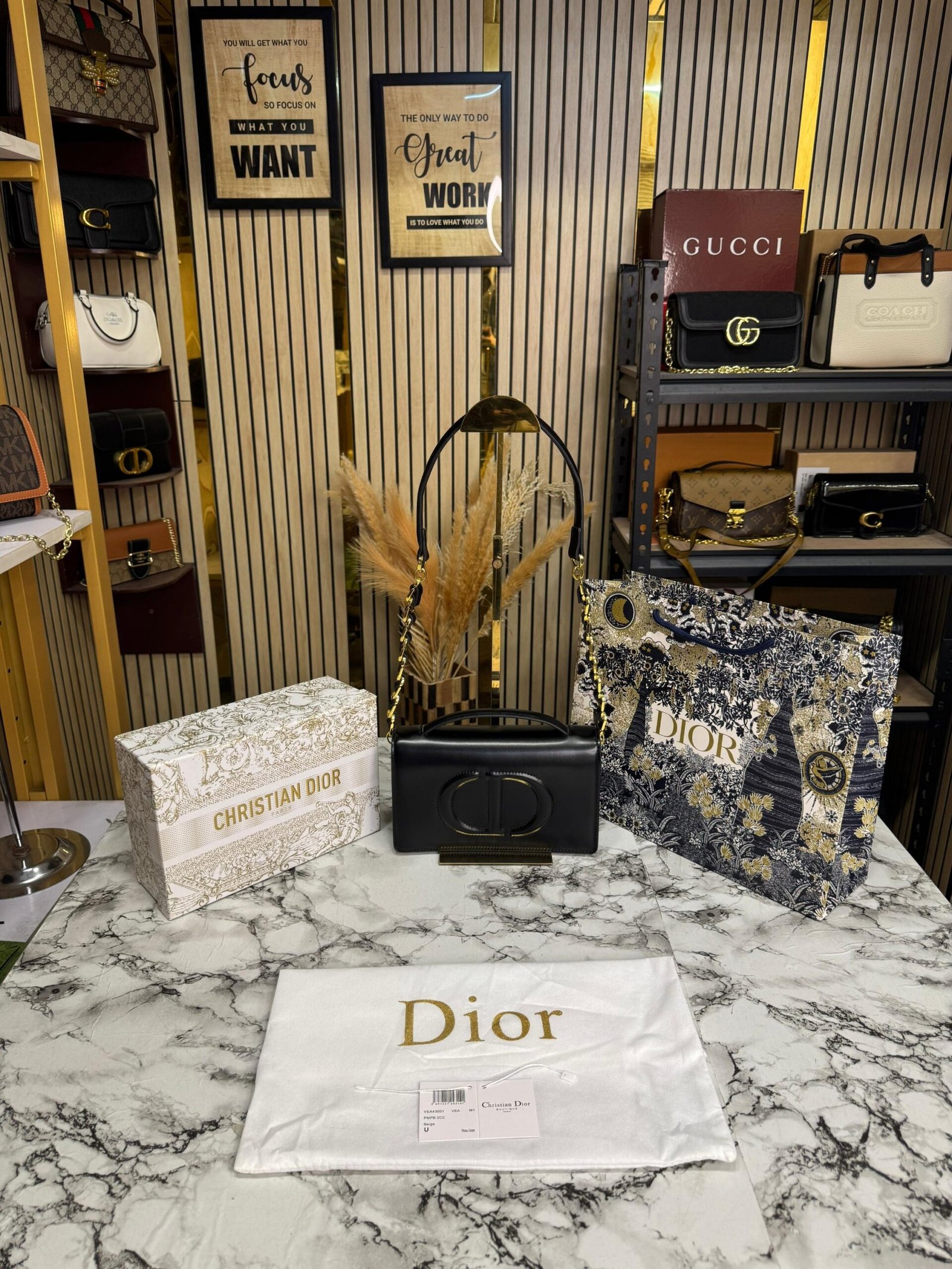 CHRISTIAN DIOR CARO PREMIUM BAG WITH OG BOX AND CARRY BAG 🤩☑️