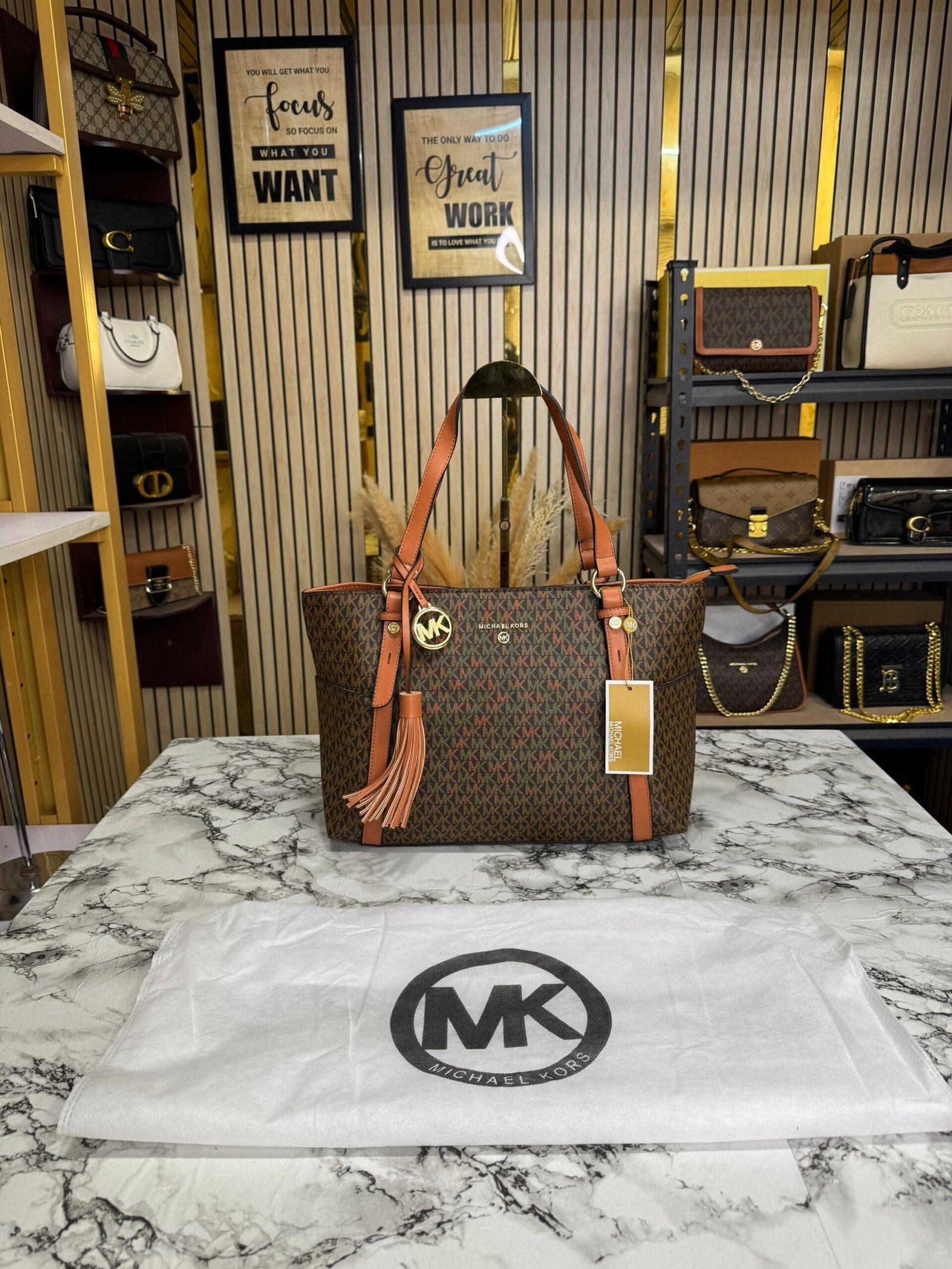 MICHAEL KORS SULLIVAN PREMIUM TOTE BAG 🤩✅