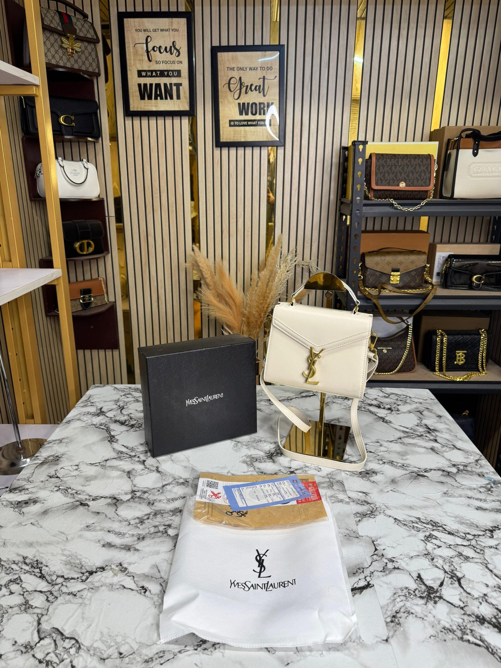 YSL SAINT LAURENT CASSANDRA TOP HANDLE PREMIUM BAG