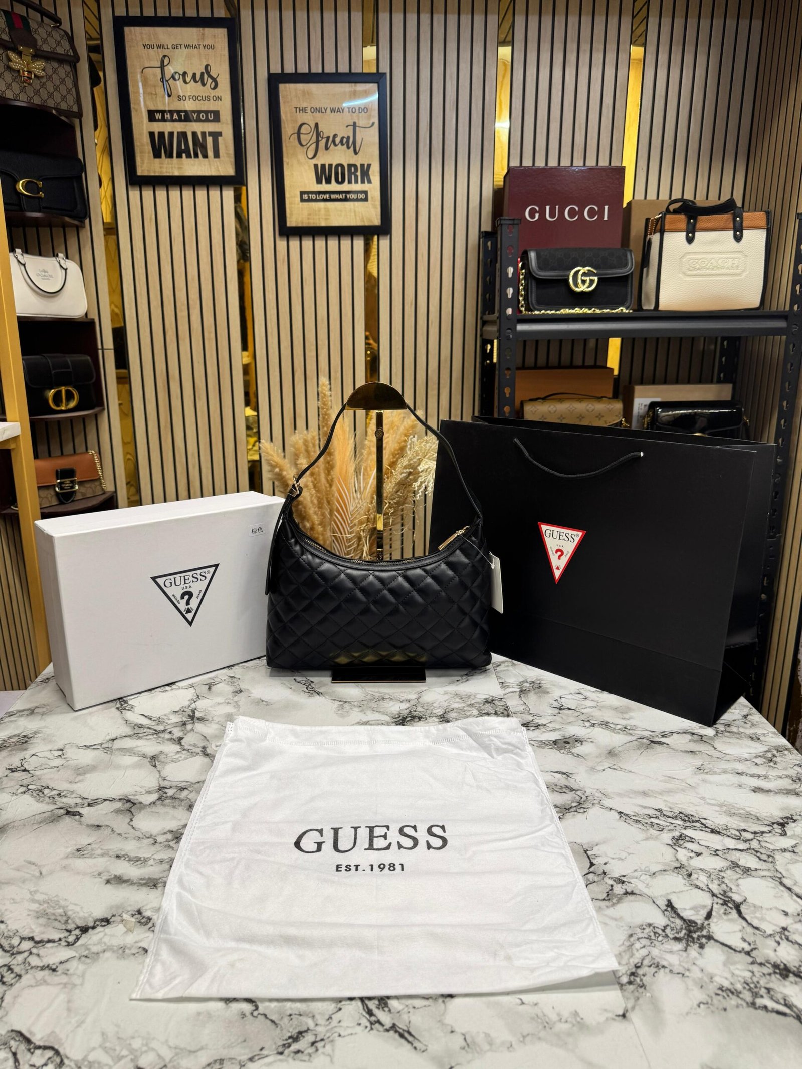 GUESS RAINEE SHOULDER BAG BLACK