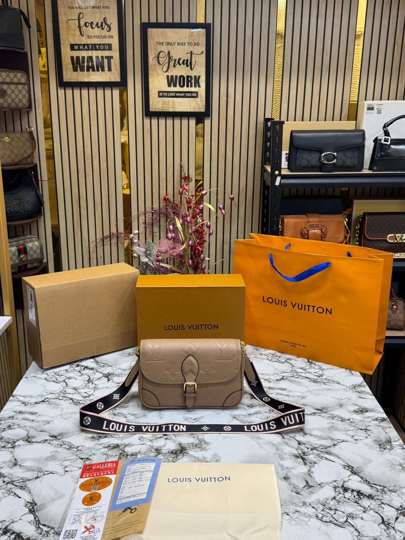 LOUIS VUITTON DESIGNER SLING BAG WITH DOUBLE BOX PACKING AND CARRY BAG